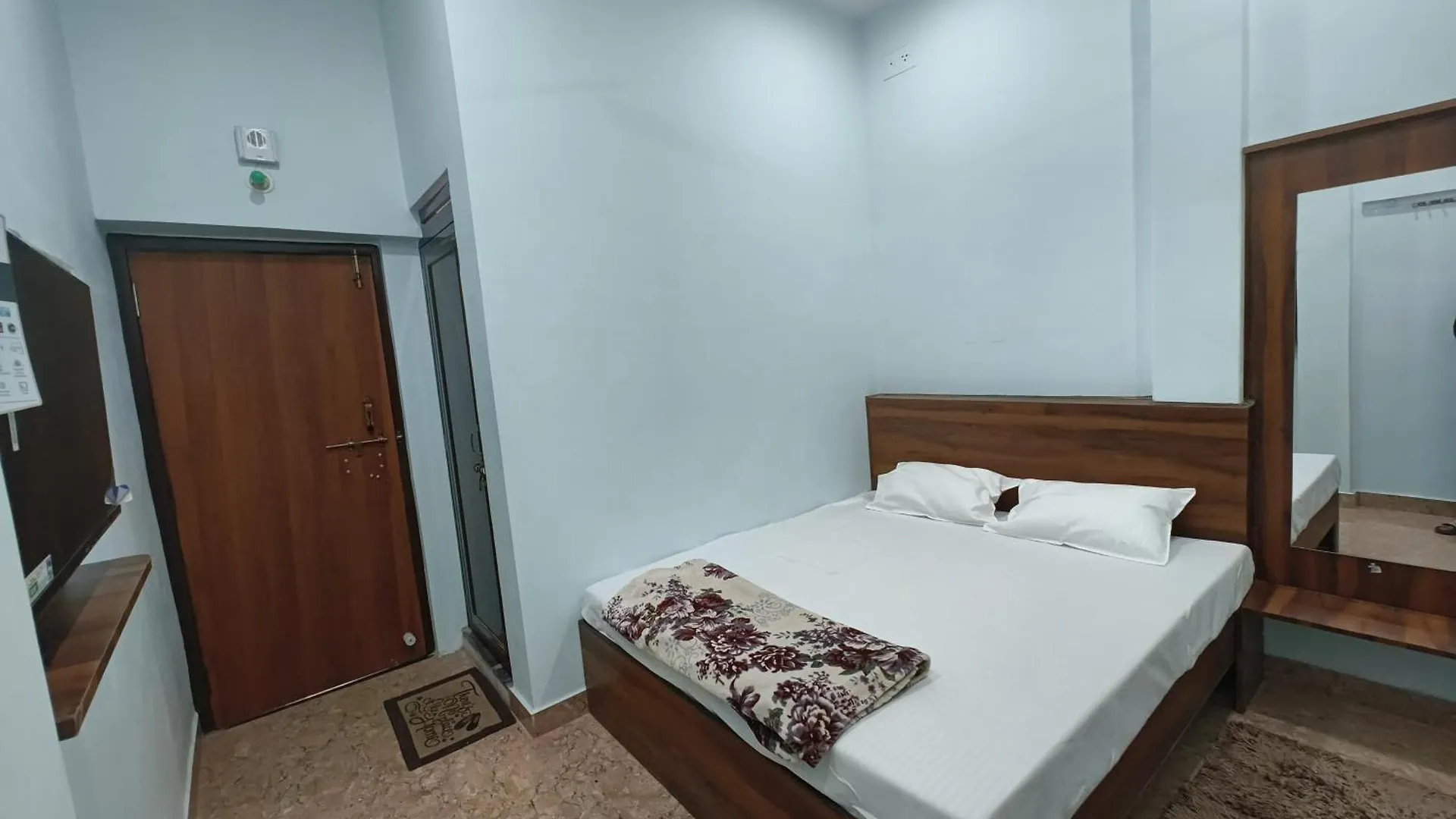 Hotel Kashi Kunj Varanasi 3*,  Hindistan