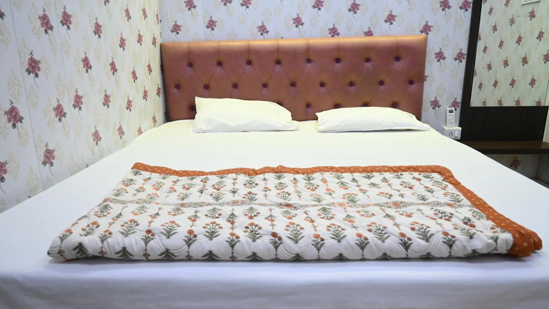 Hotel Kashi Kunj Varanasi